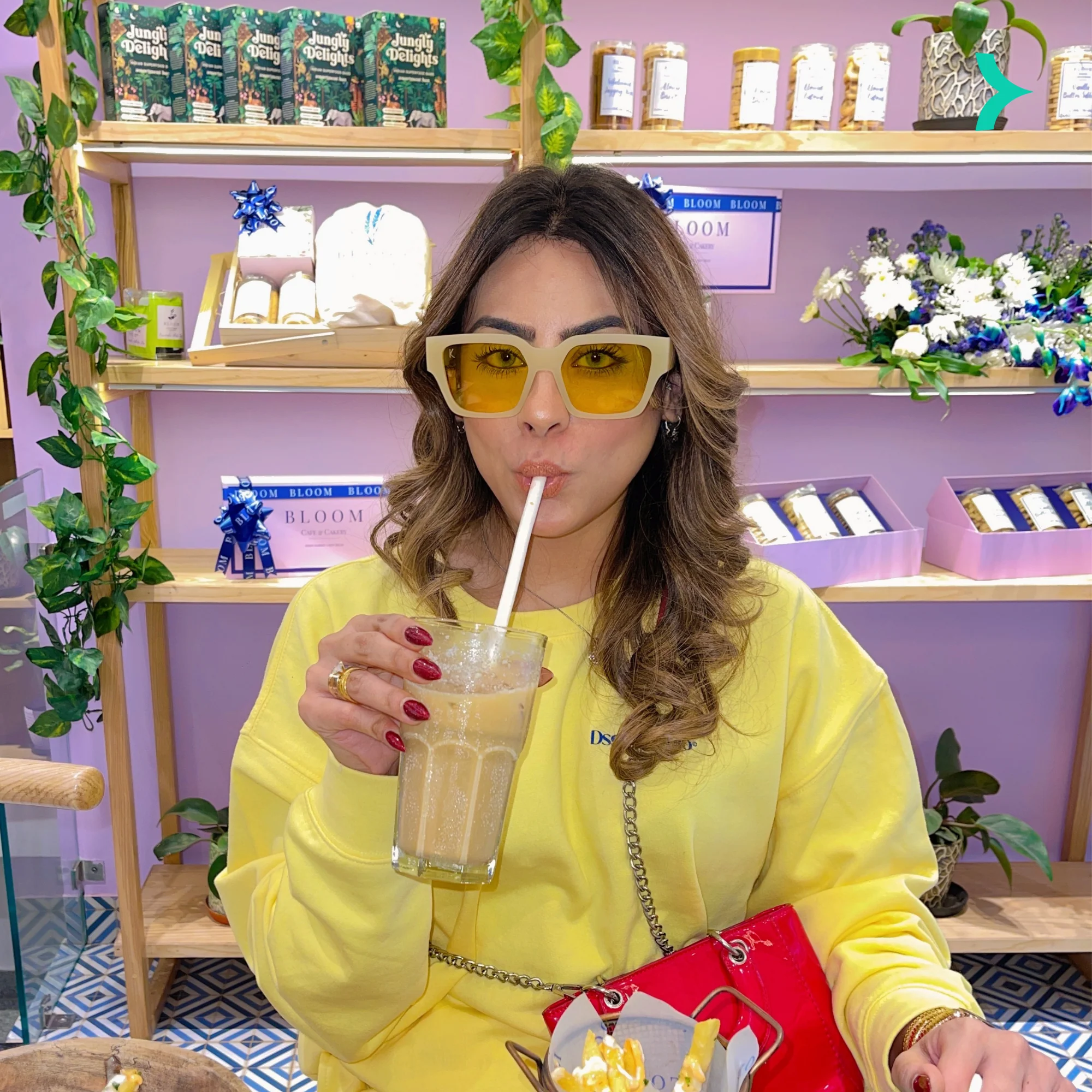 Anna Yellow