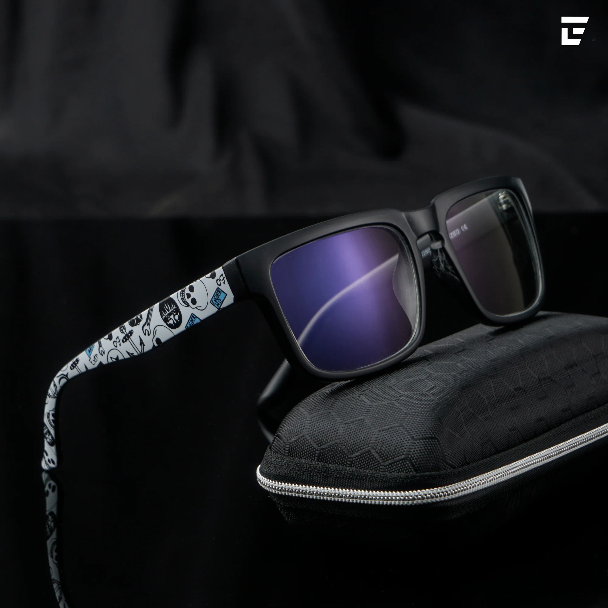 Dark-Skull Blue Light Glasses - Image 7