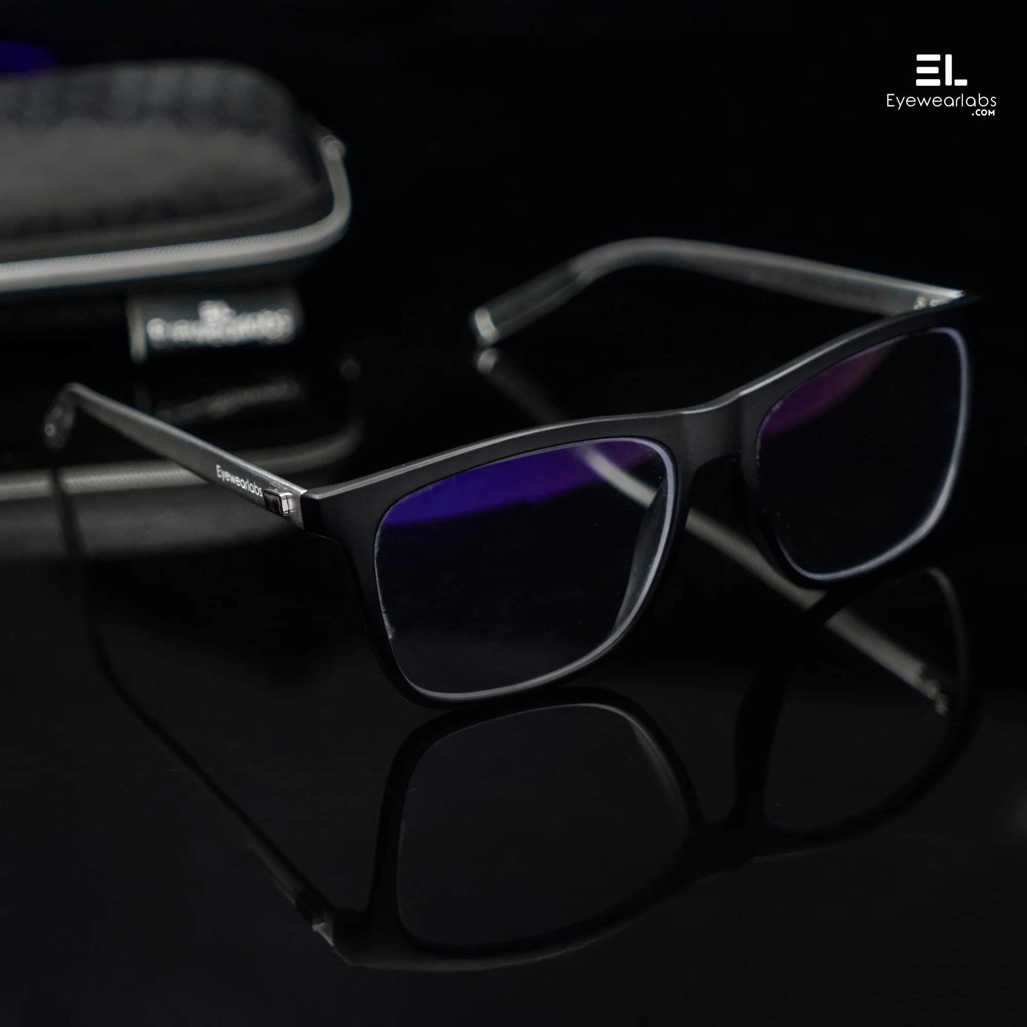Nightwing Blue Light Glasses - Image 5